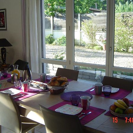 Aux Plumes De Grigy Bed & Breakfast เมซ์ ภายนอก รูปภาพ